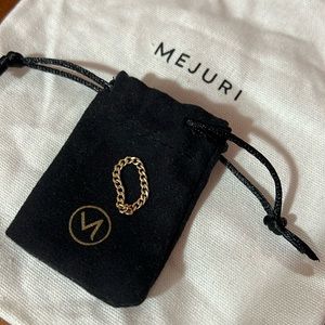Mejuri 14k gold thin curb chain ring